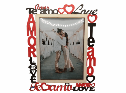 Marco de fotos en madera con palabras Amor, Love, Te quiero